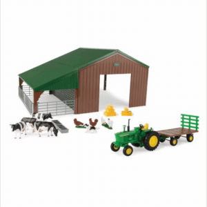 Shed With John Deere Tractor 1;12