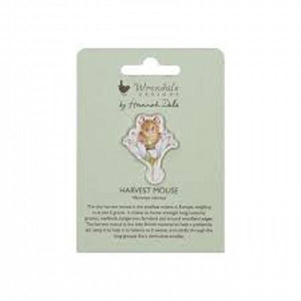 Mouse Pin Badge - Oops A Daisy