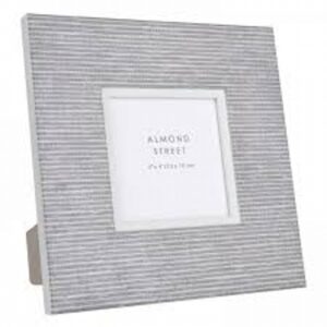 Chiltern 4" X 4" Photo Frame