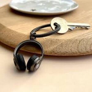 Black Headphones Keyring
