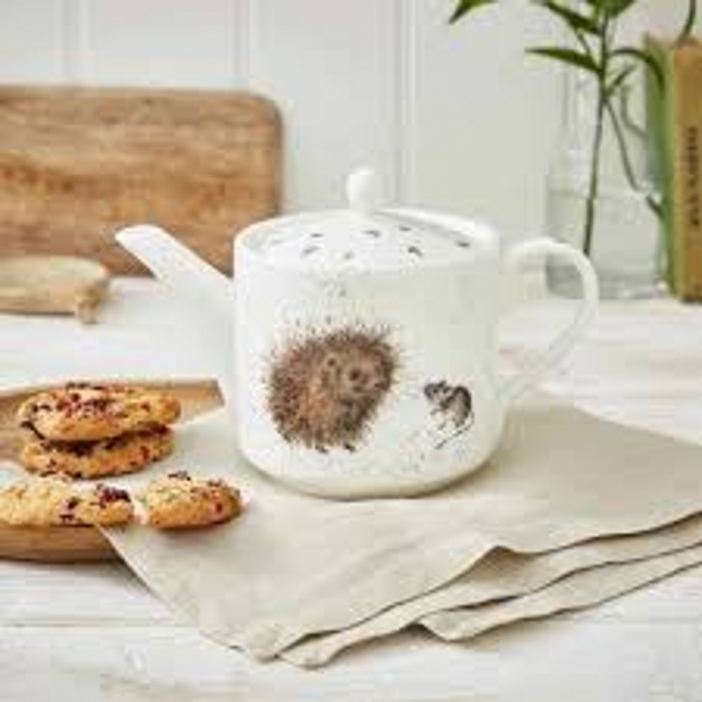 Hedgehog & Mouse Teapot 1 Pint